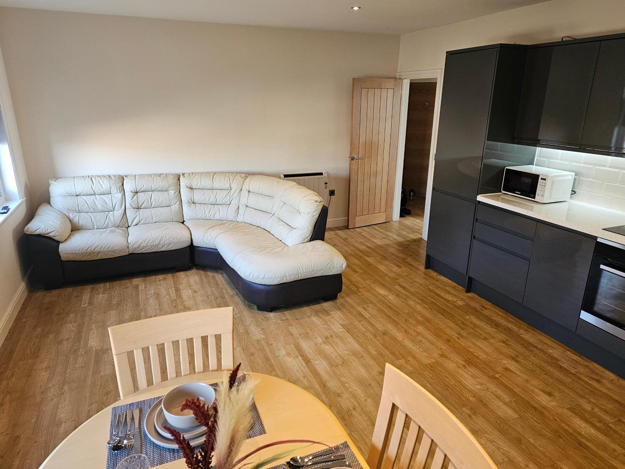 Modern 2 Bedrooms In Town Centre 10 Ipswich