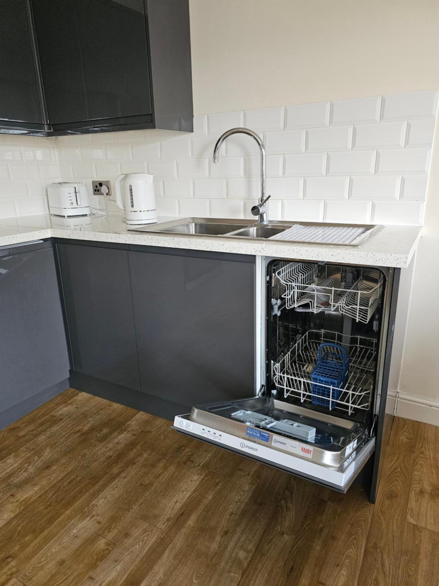 Modern 2 Bedrooms In Town Centre 10 Apartment Ipswich